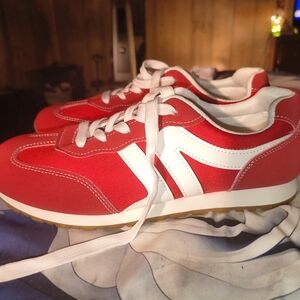 Women's 2025 Lace Up Vulcanize Red And White Tennis Shoes